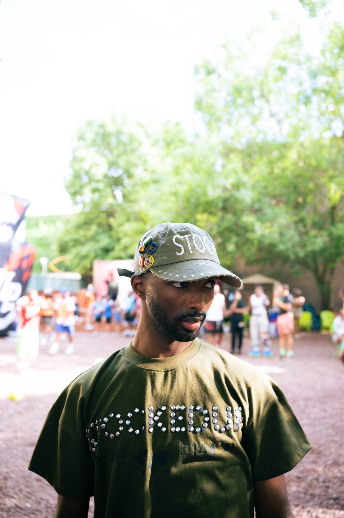 Stud stocks hat